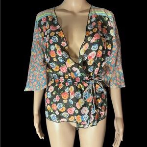 Vintage Flared Bell Sleeve Crop Wrap Top Boho Summer Size M Floral Beach 60s